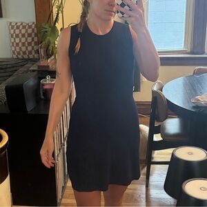 Elegant Navy Sleeveless Dress